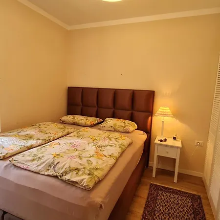 Διαμέρισμα Ortensia Garden *